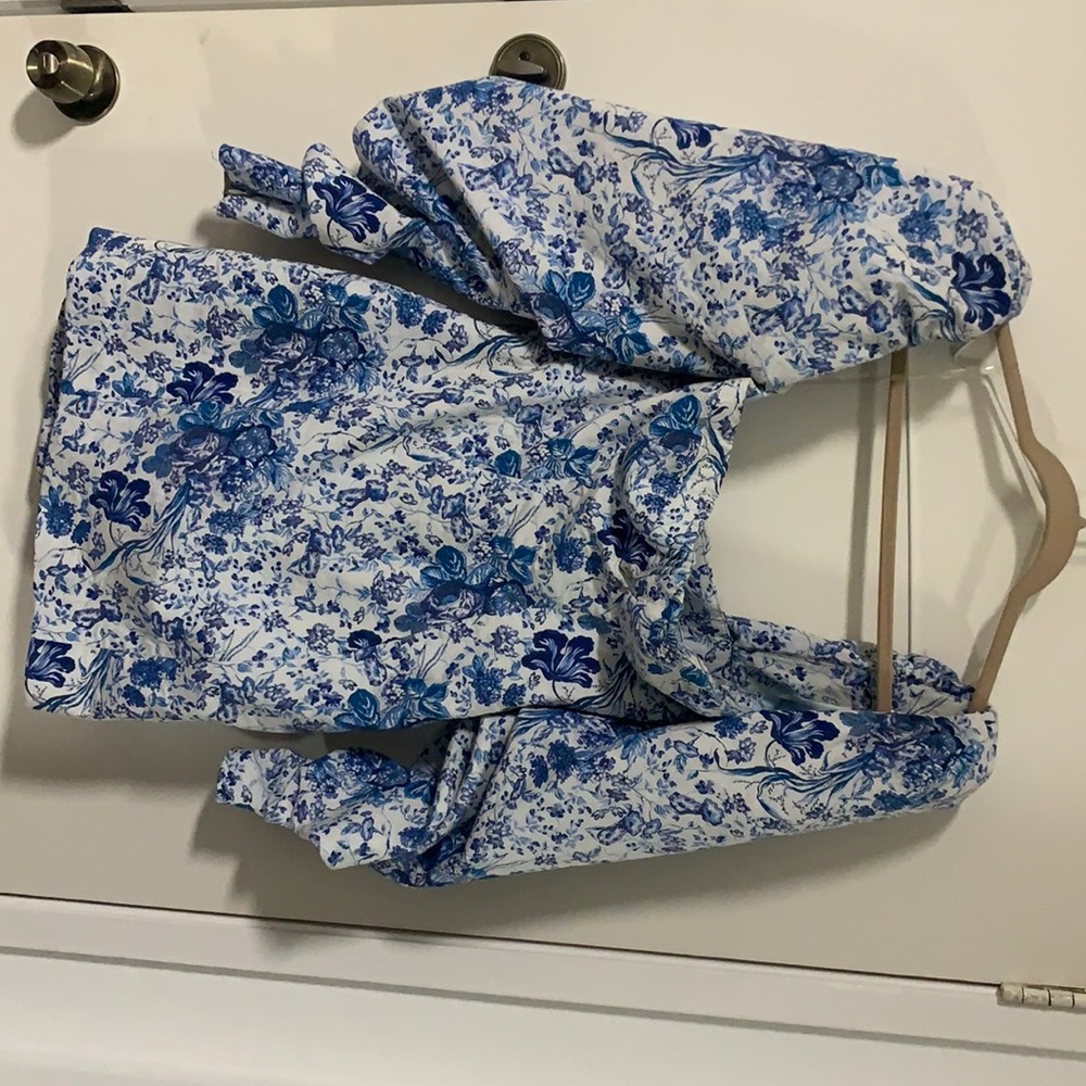 Lucrezia blue and white print puff sleeve dress